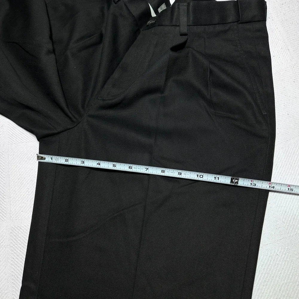 NEW Eddie Bauer Pleated Relaxed Chino Pants Mens 34x37 Wrinkle Free Black Casual